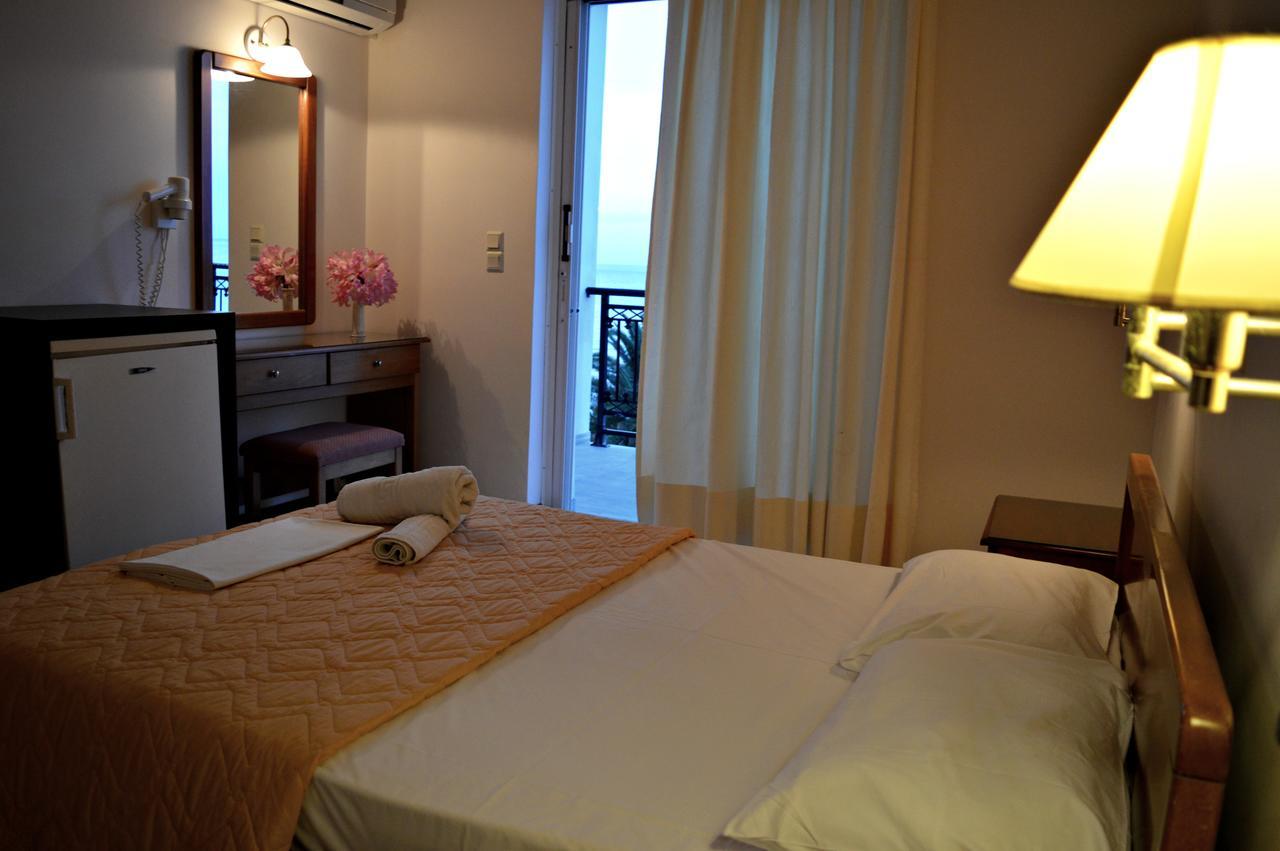 Paradise Beach Hotel Argassi Exterior foto